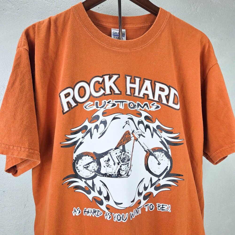 Vintage Y2K Rock Hard Customs Motorcycle Chopper Graphic Orange T-Shirt Men L